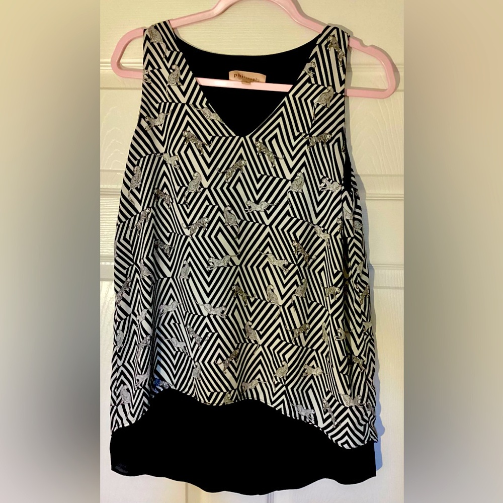 Philosophy Women's Size Small Tunic Top Black & White with Various Wild Cats